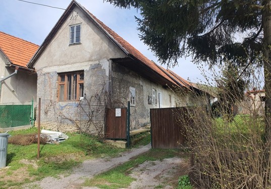 RD/ Chalupa 2+1/ Nitrianske Sučany/ poz. 320m2.